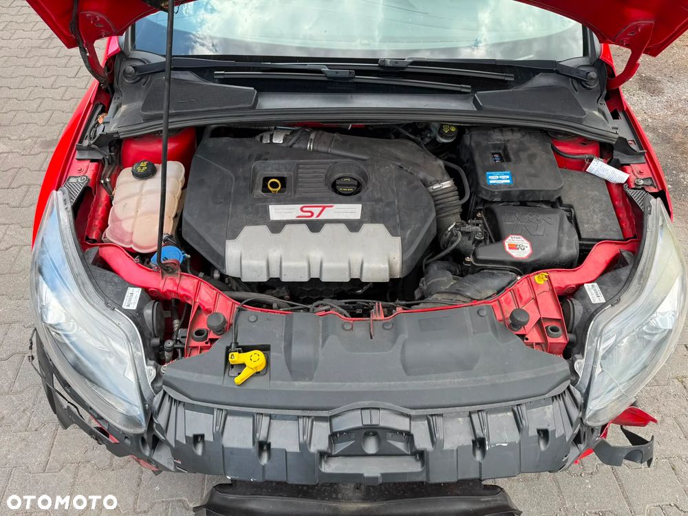 Ford Focus 2.0 EcoBoost ST mit Leder-Exclusiv-Paket - 20