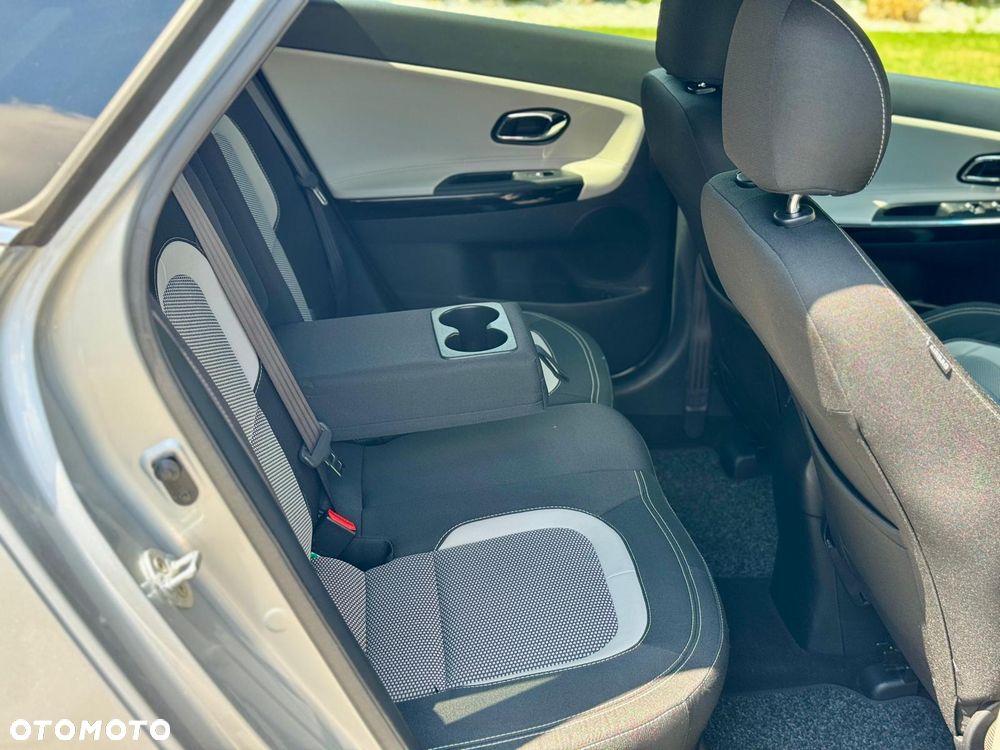Kia Ceed 1.6 GDI DCT Platinum Edition - 31