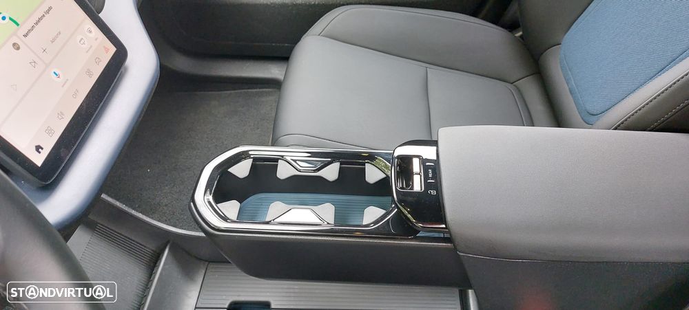 Volvo EX30 Single Motor Extended Range RWD Core - 7