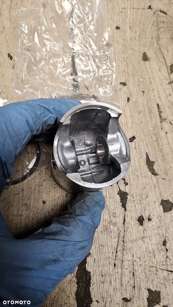 Tłok pierścień sworzeń Derbi Senda Airsal 06083448 - 4