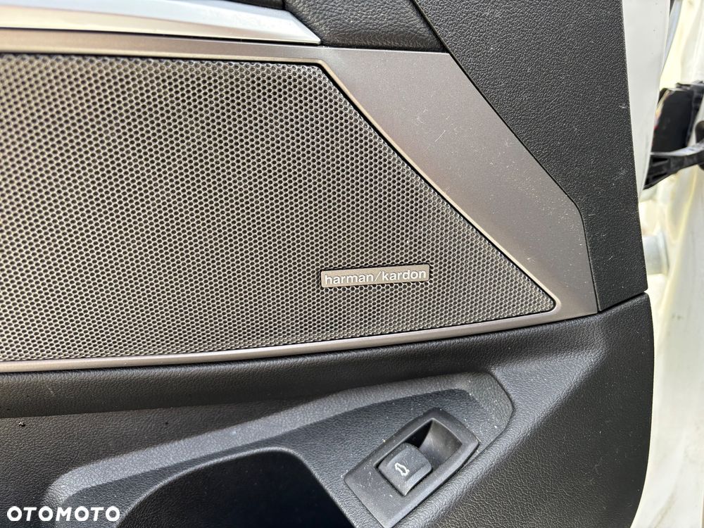 BMW Seria 3 M340i xDrive sport - 15