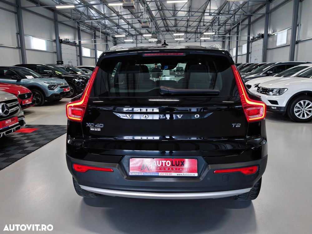 Volvo XC 40 T2 AT8 Momentum - 22
