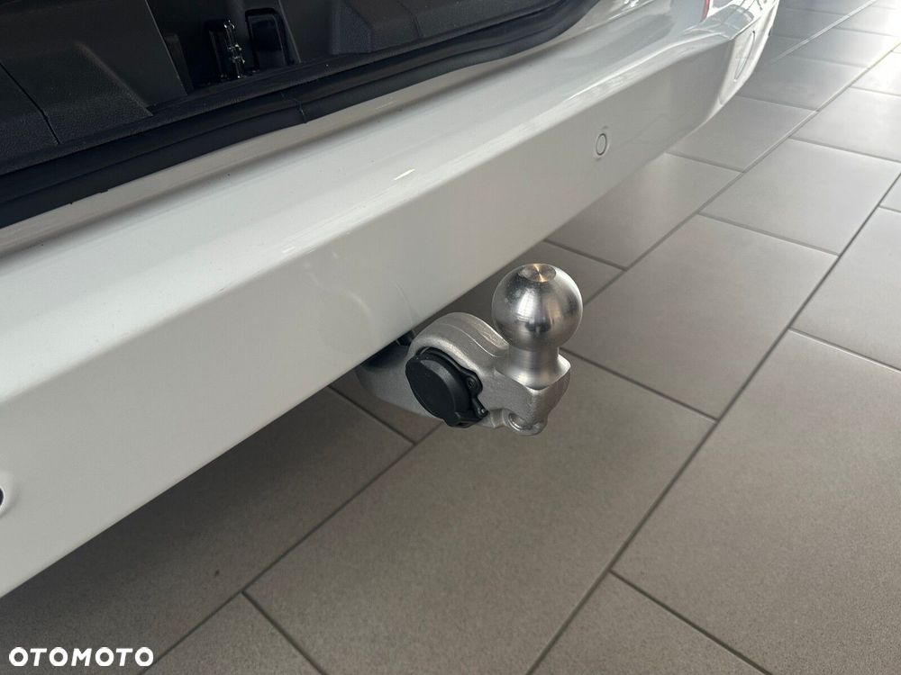 Volkswagen Caravelle Style - 26