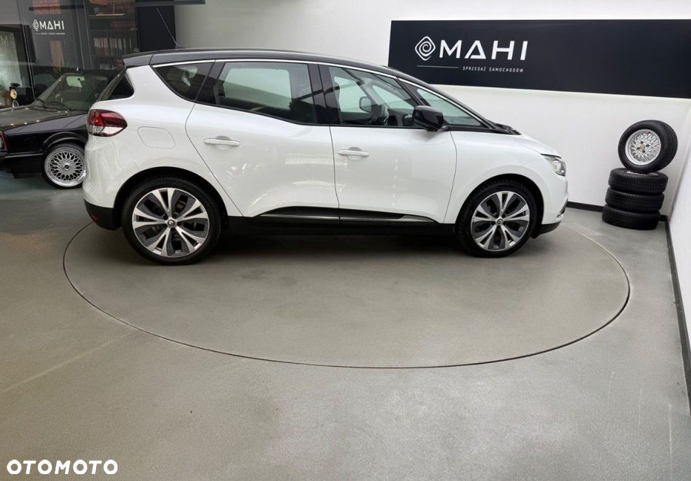 Renault Scenic - 11