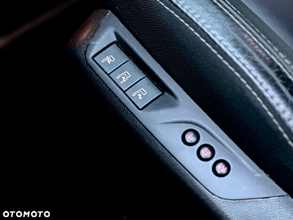 Peugeot 308 SW BlueHDi 150 Stop & Start GT-Line Edition - 39