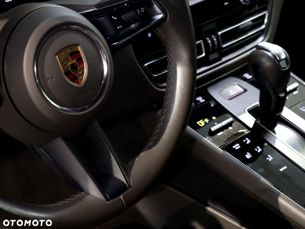 Porsche Macan PDK - 22