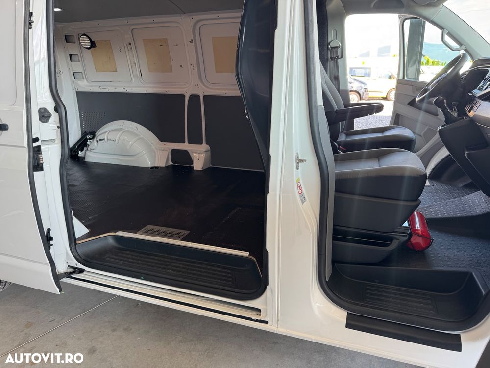 Volkswagen Transporter T6.1 - 7