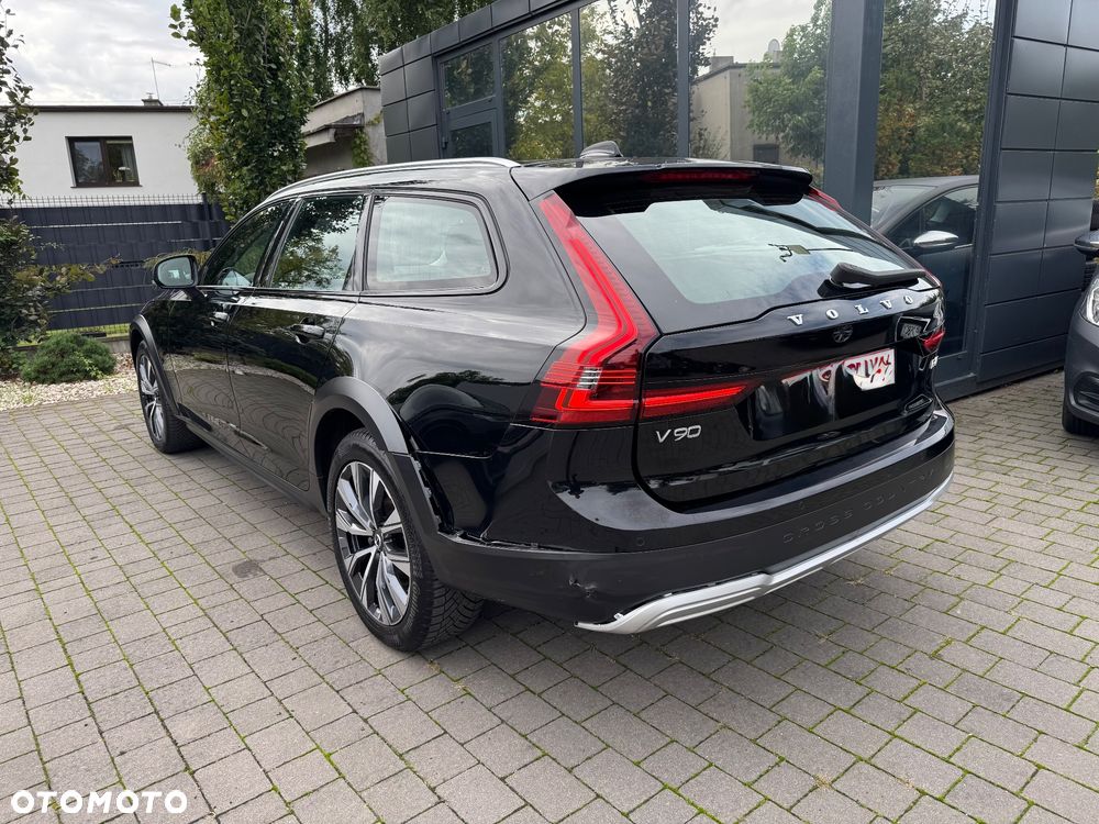 Volvo V90 Cross Country B4 D AWD Ultimate - 5
