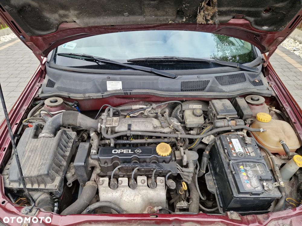 Opel Astra 1.6 GL / Start - 12