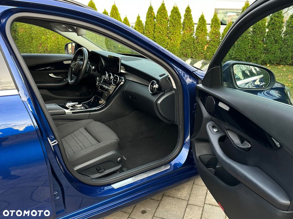 Mercedes-Benz Klasa C 220 d 9G-TRONIC Exclusive - 15