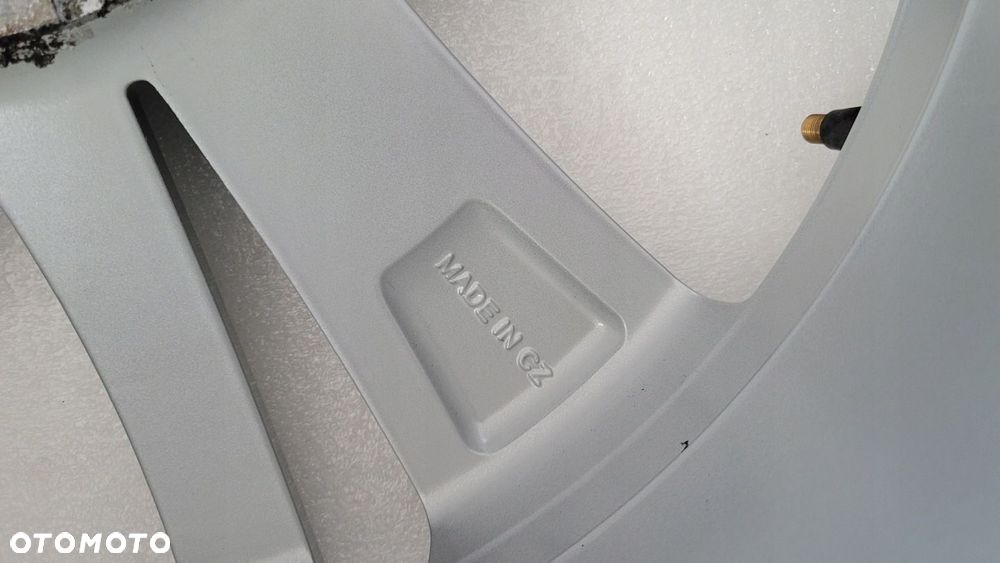 FELGA SKODA KODIAQ KAROQ 565 7x18 18 ET43 5X112 - 14