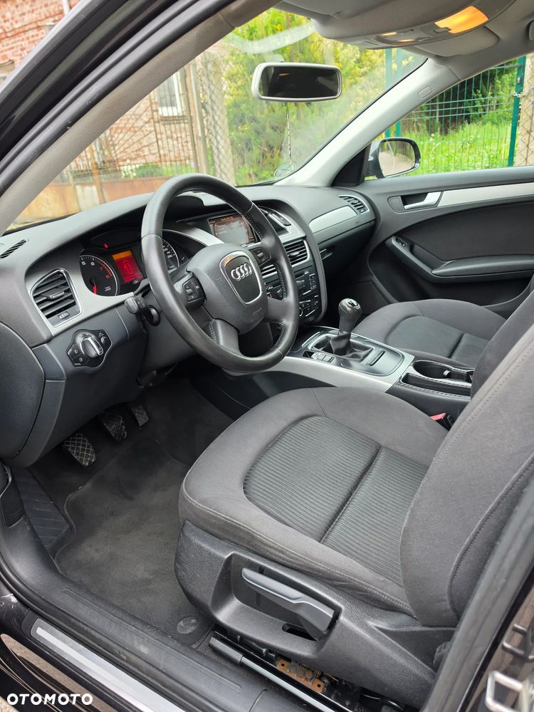 Audi A4 Avant - 26