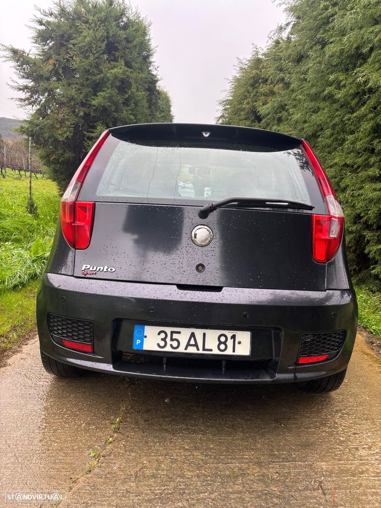Fiat Punto 70 JTD Multijet Dynamic - 2