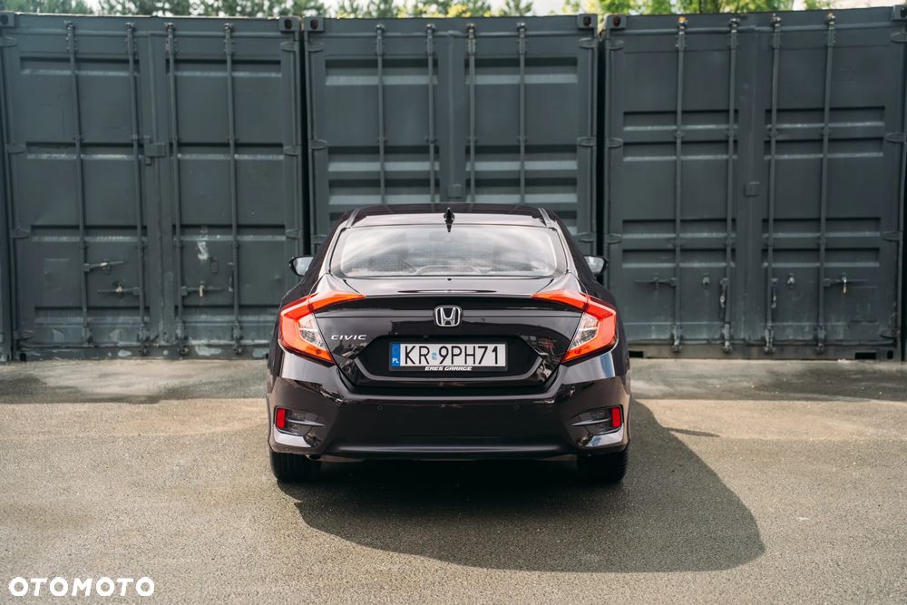 Honda Civic 1.5 T Executive - 12
