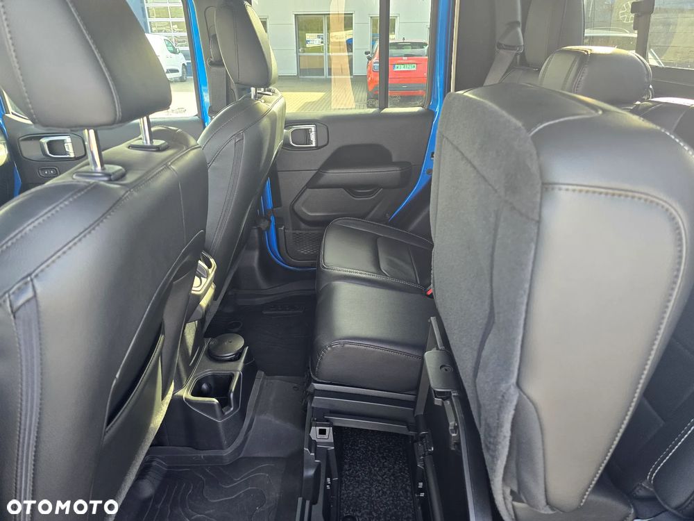 Jeep Gladiator 3.0 V6 MultiJet Overland - 11