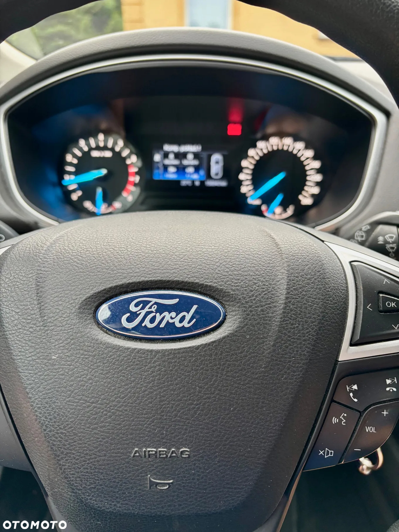 Ford Mondeo - 9