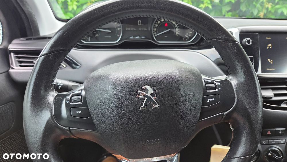 Peugeot 208 1.2 VTi Access - 16