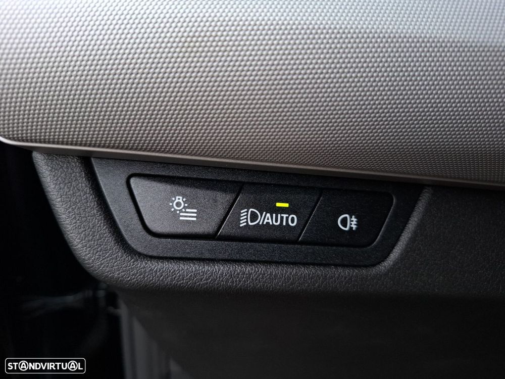 BMW 225xe Active Tourer e xDrive - 21