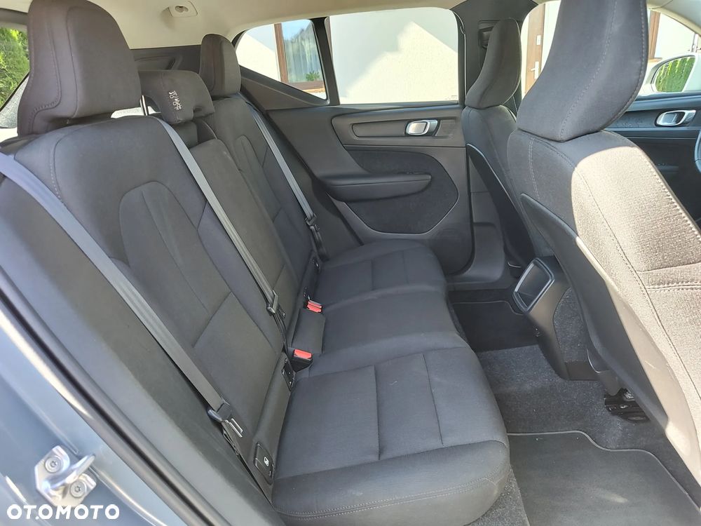 Volvo XC 40 - 20