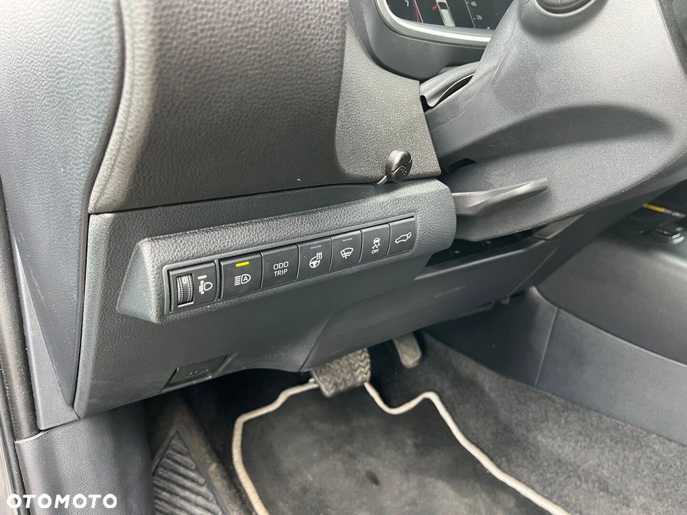 Toyota Corolla 2.0 Hybrid Style - 26