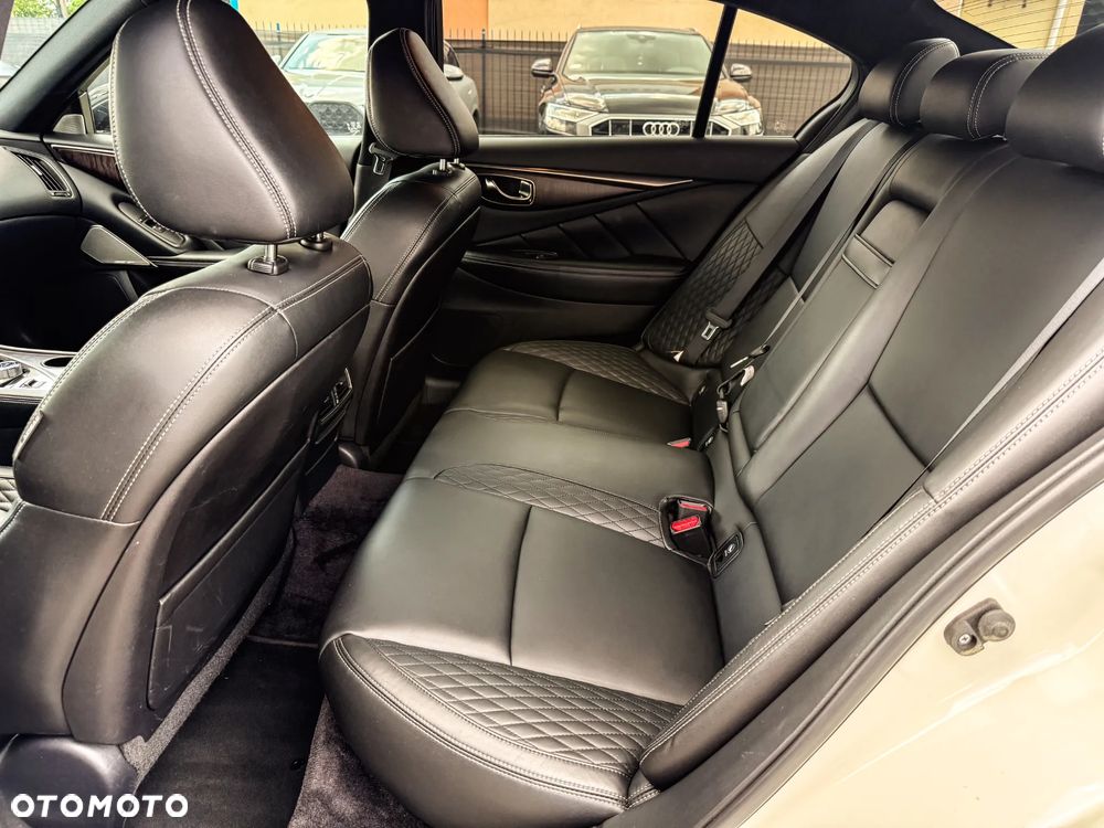 Infiniti Q50 2.0t Sport - 16