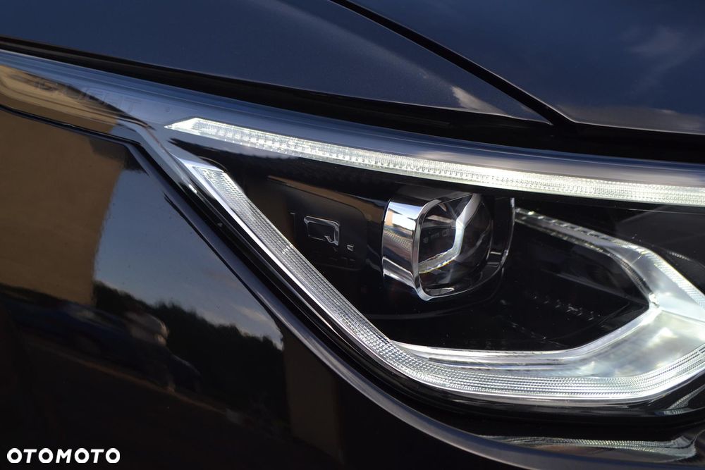 Volkswagen Golf 2.0 TSI 4Motion R DSG - 8