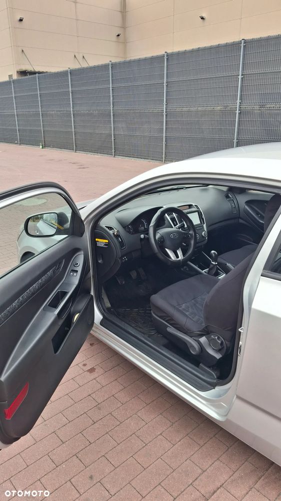 Kia Ceed 1.6 Comfort - 8