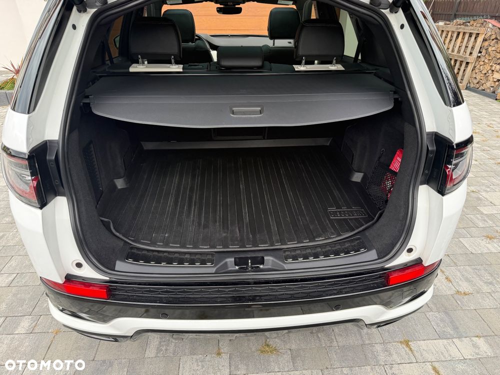 Land Rover Discovery Sport P250 R-Dynamic SE - 9