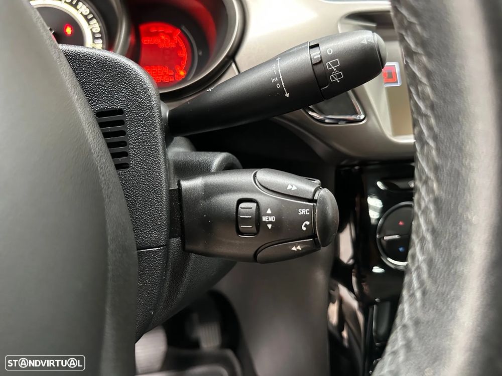 Citroën C3 1.2 PureTech Feel - 18
