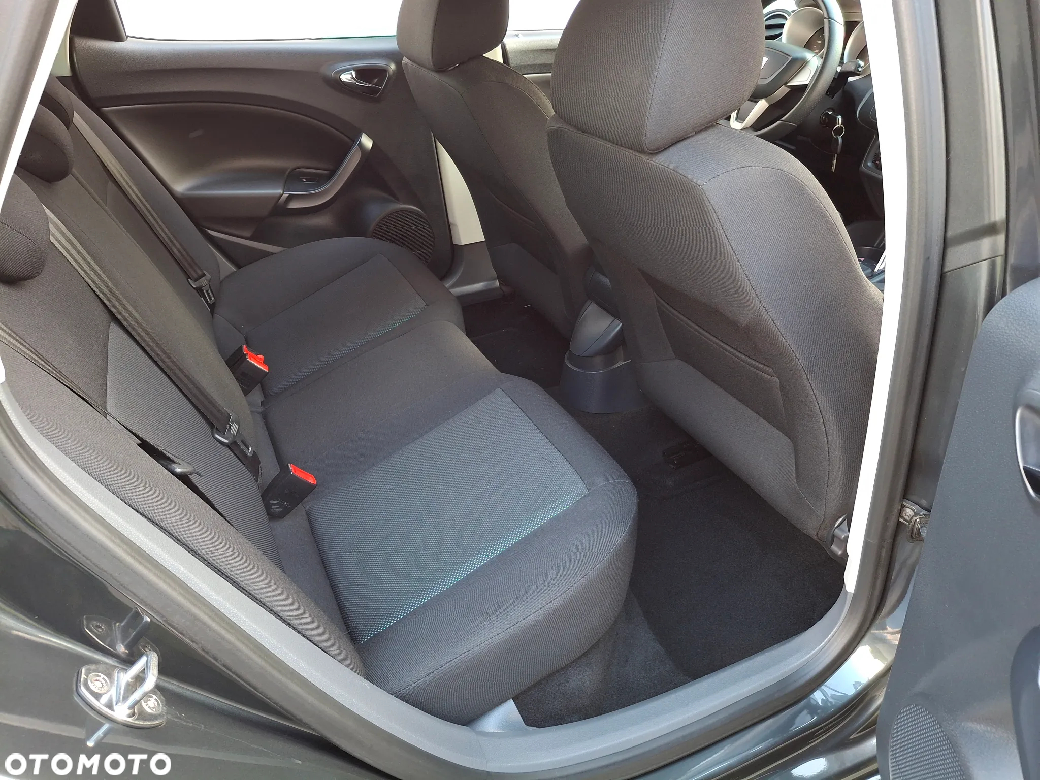 Seat Ibiza 1.4 16V Sport - 12