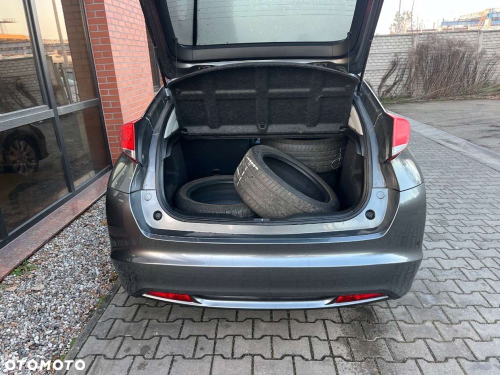 Honda Civic 1.8 i-VTEC Sport - 25