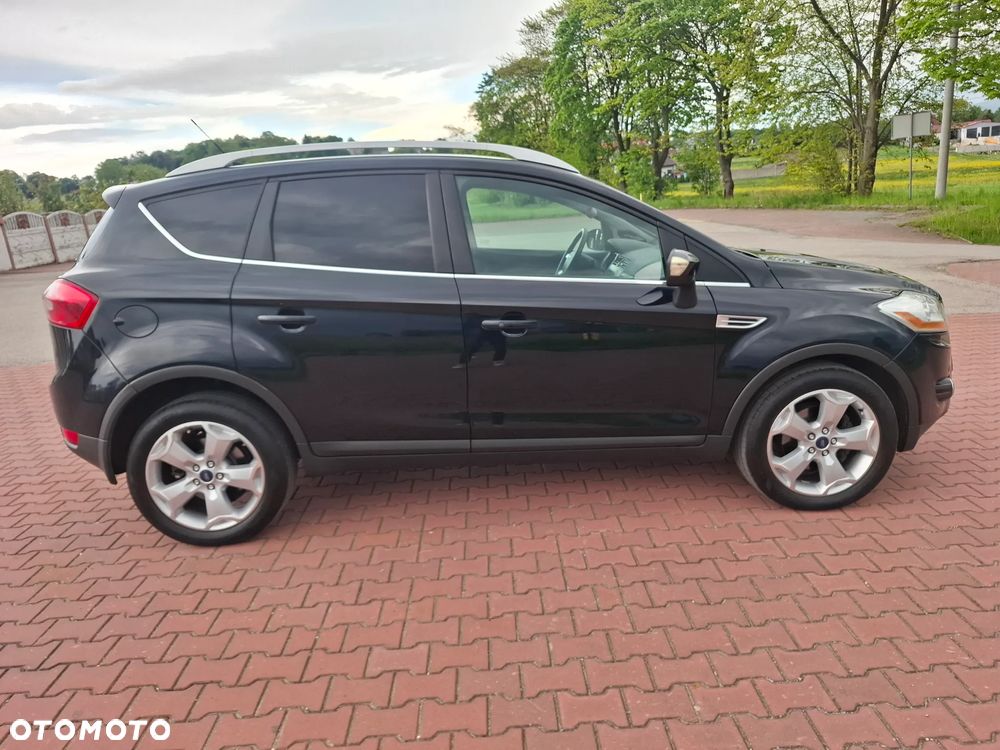 Ford Kuga 2.0 TDCi 4x4 Titanium - 16