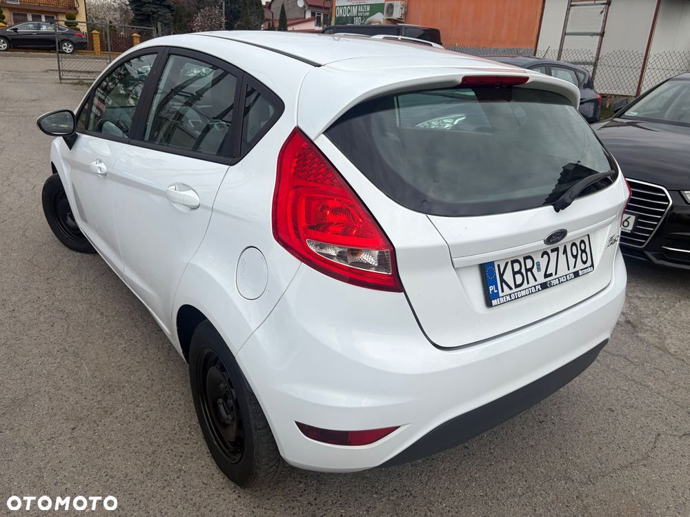Ford Fiesta 1.25 Champions Edition - 13