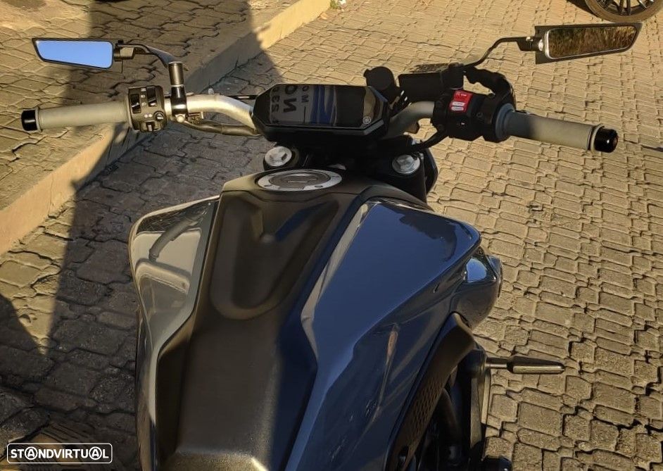 Yamaha MT-07 35 KW (Carta A2) - 11
