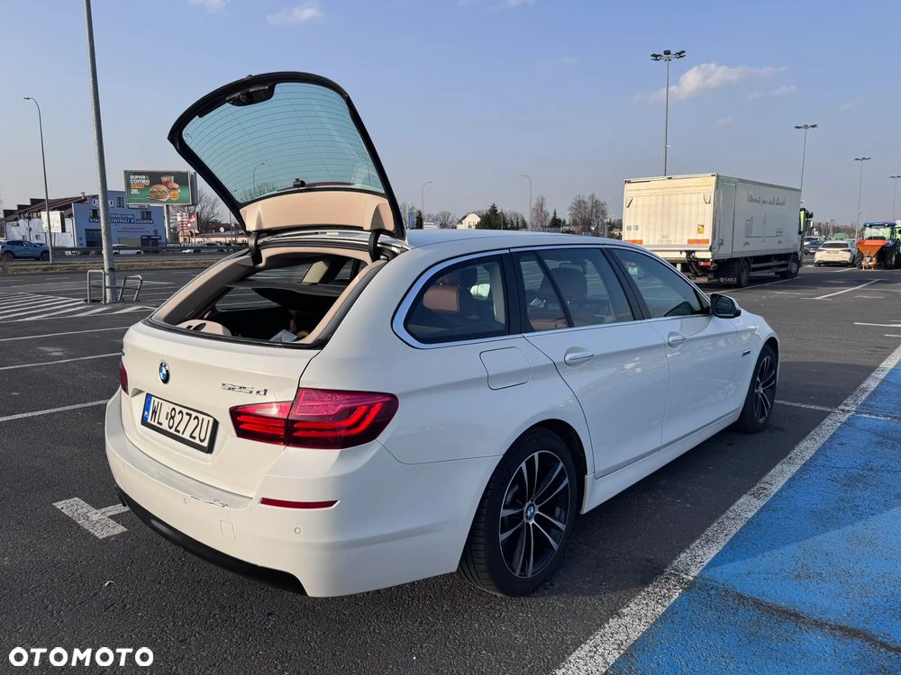 BMW Seria 5 525d xDrive - 6
