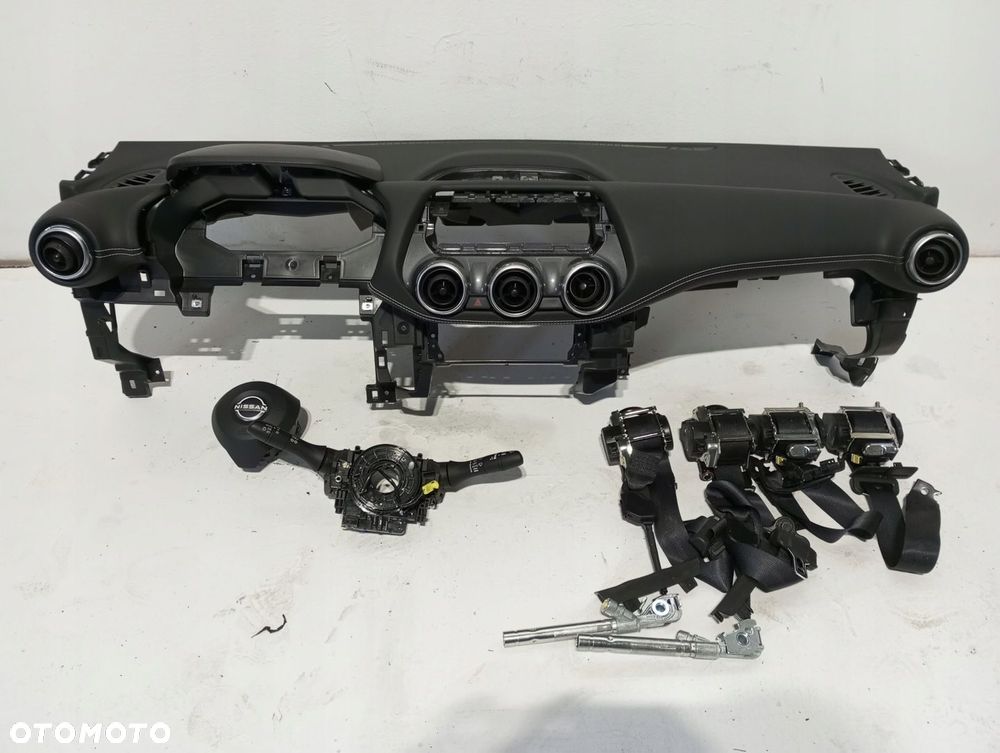 Konsola pulpit deska NISSAN JUKE II F16 - 4