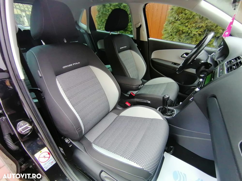 Volkswagen Polo 1.2 TSI Cross Urban White - 6