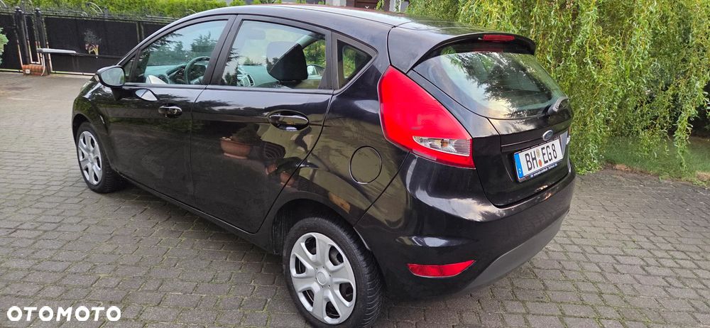 Ford Fiesta 1.25 Ambiente - 6