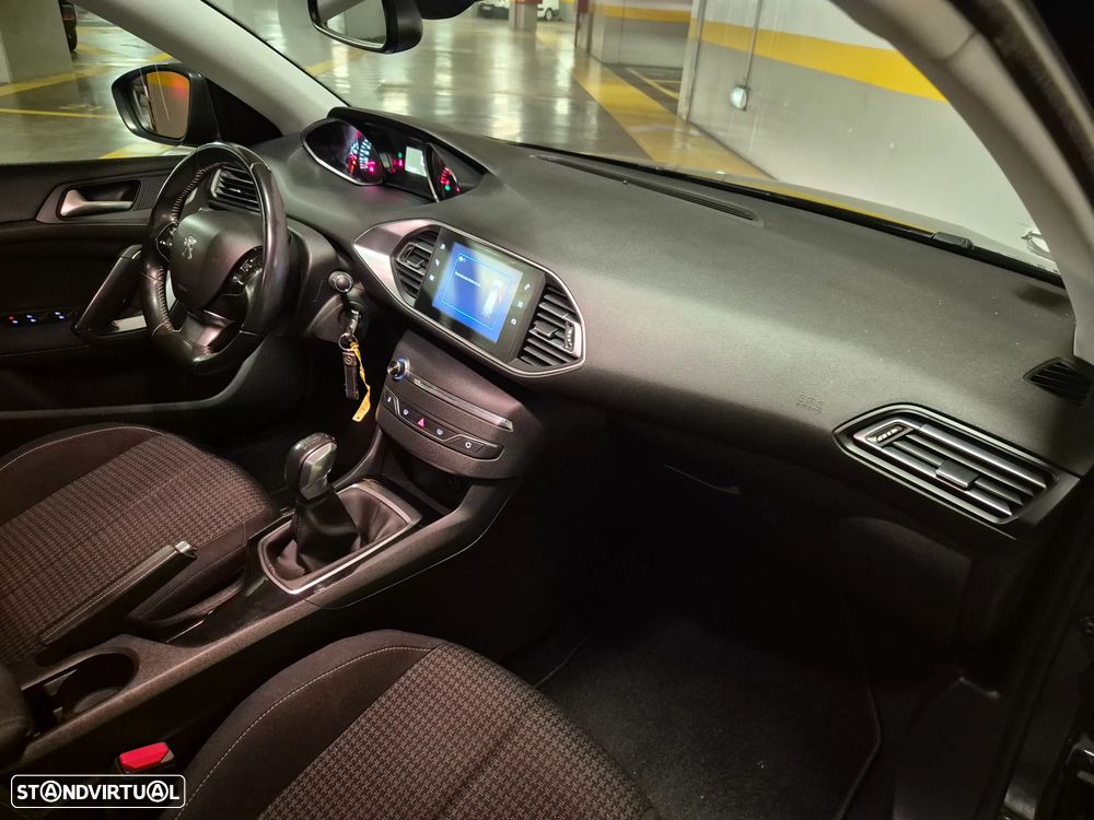 Peugeot 308 SW 1.6 BlueHDi Style - 40