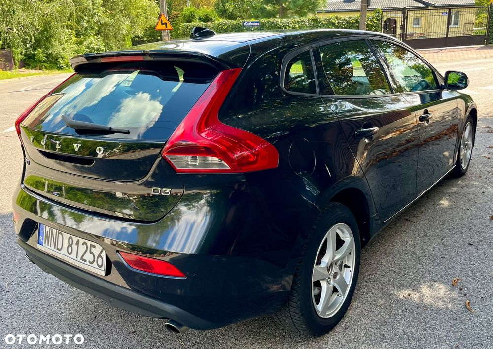 Volvo V40 D3 Base - 3