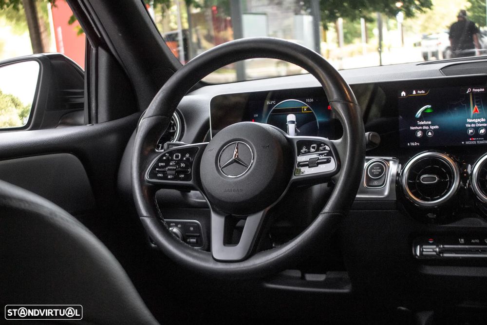 Mercedes-Benz GLB 180 d Progressive - 32
