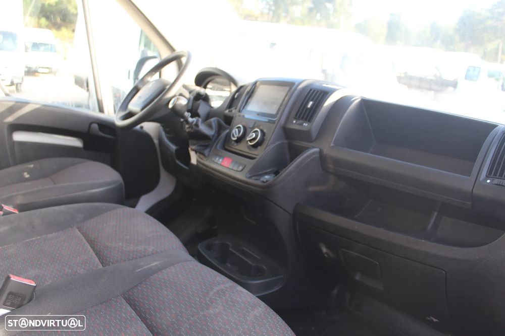 Peugeot Boxer 2.2 BlueHdi L3H2 - 10