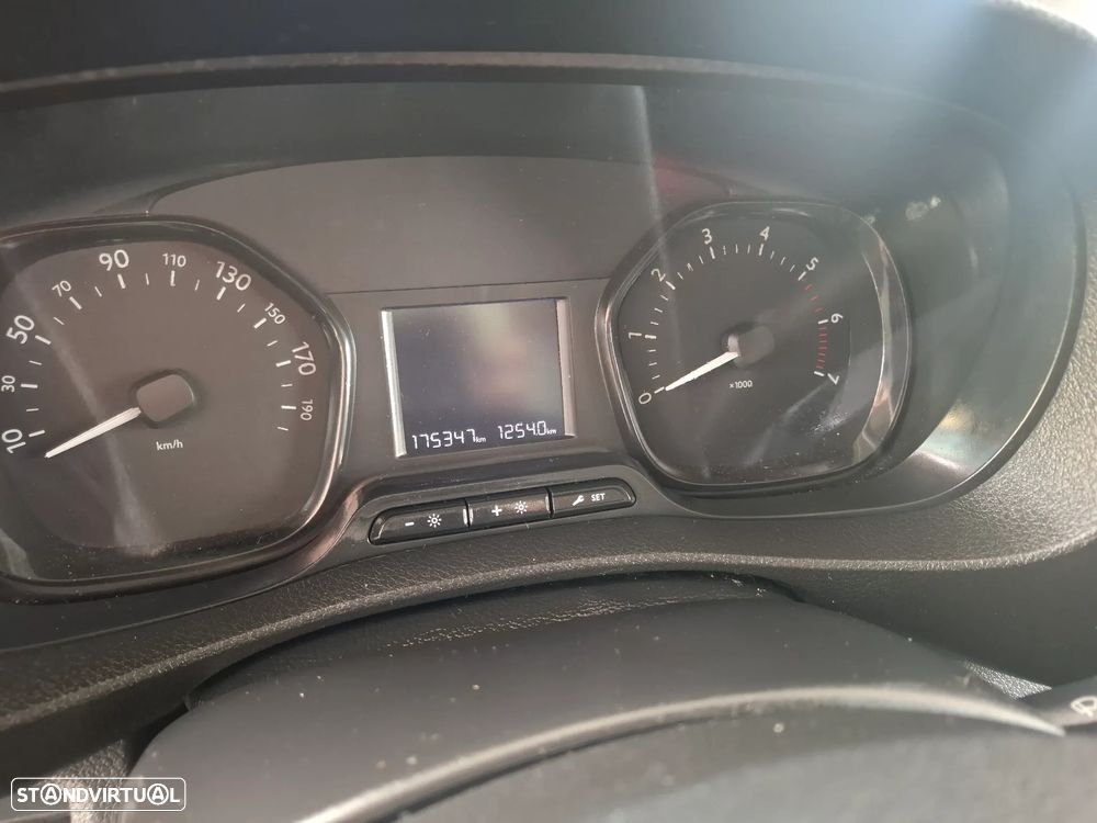 Opel VIVARO 130CV ISOTERMICO OMULGADO - 6