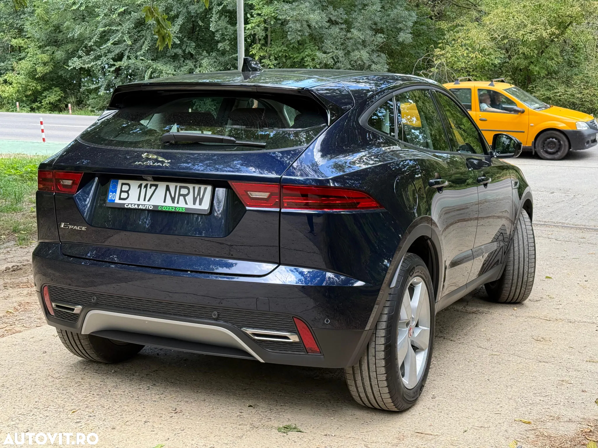 Jaguar E-Pace D165 AWD - 6