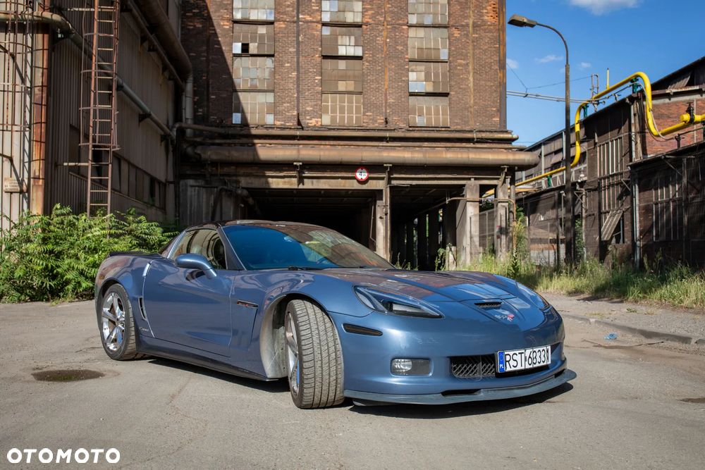 Chevrolet Corvette - 7