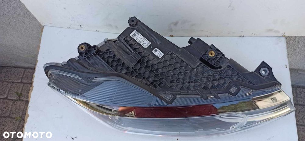 VW CADDY IV 2K8 20- LAMPA PRAWY PRZÓD FULL LED EU - 14