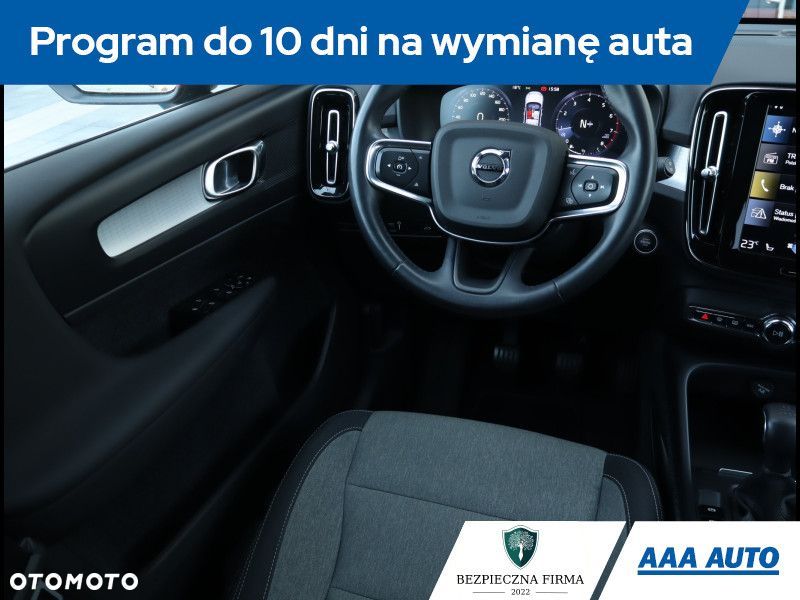 Volvo XC 40 - 8