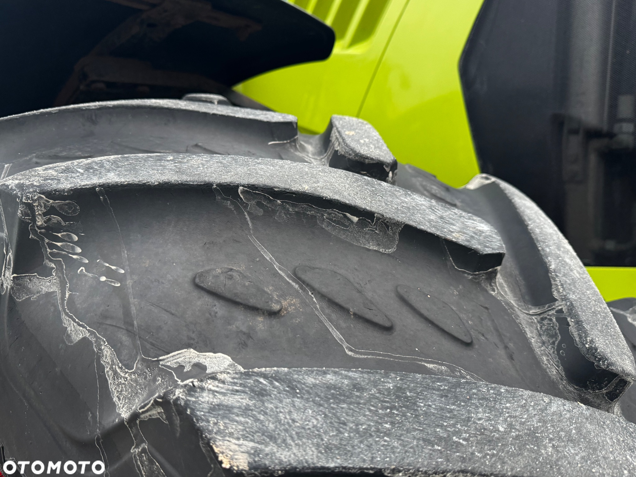 Claas Arion 640 - 15