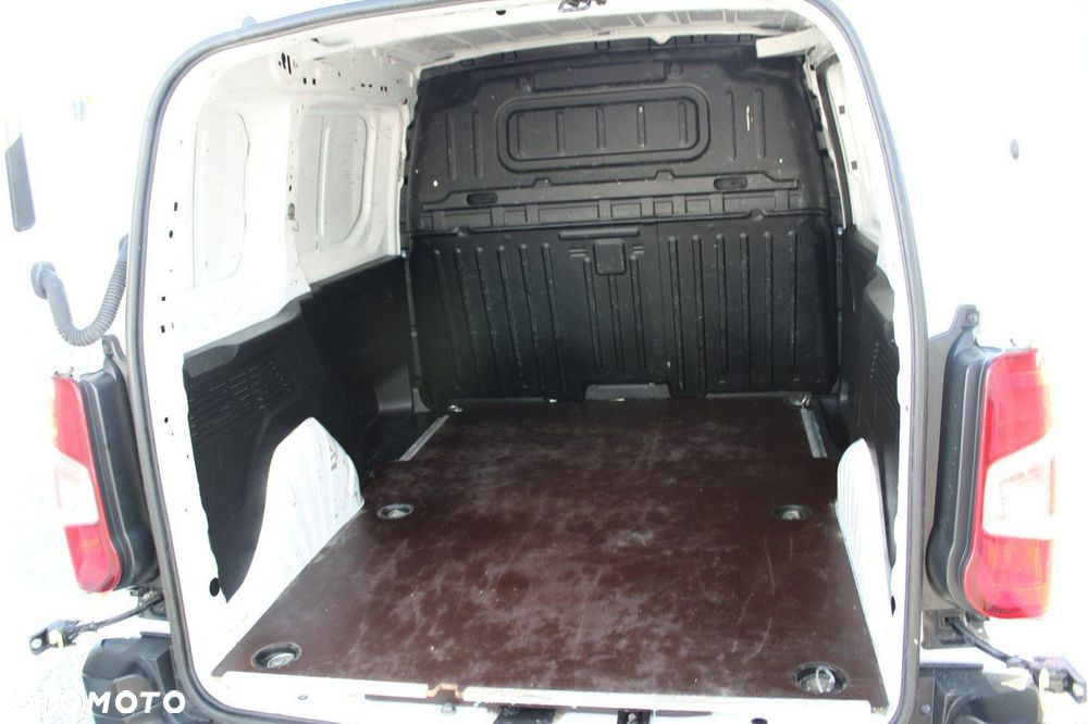 Opel Combo - 13