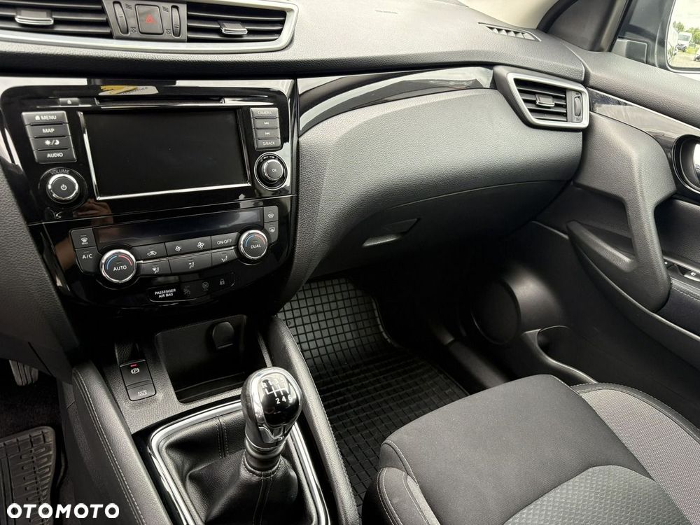 Nissan Qashqai - 10